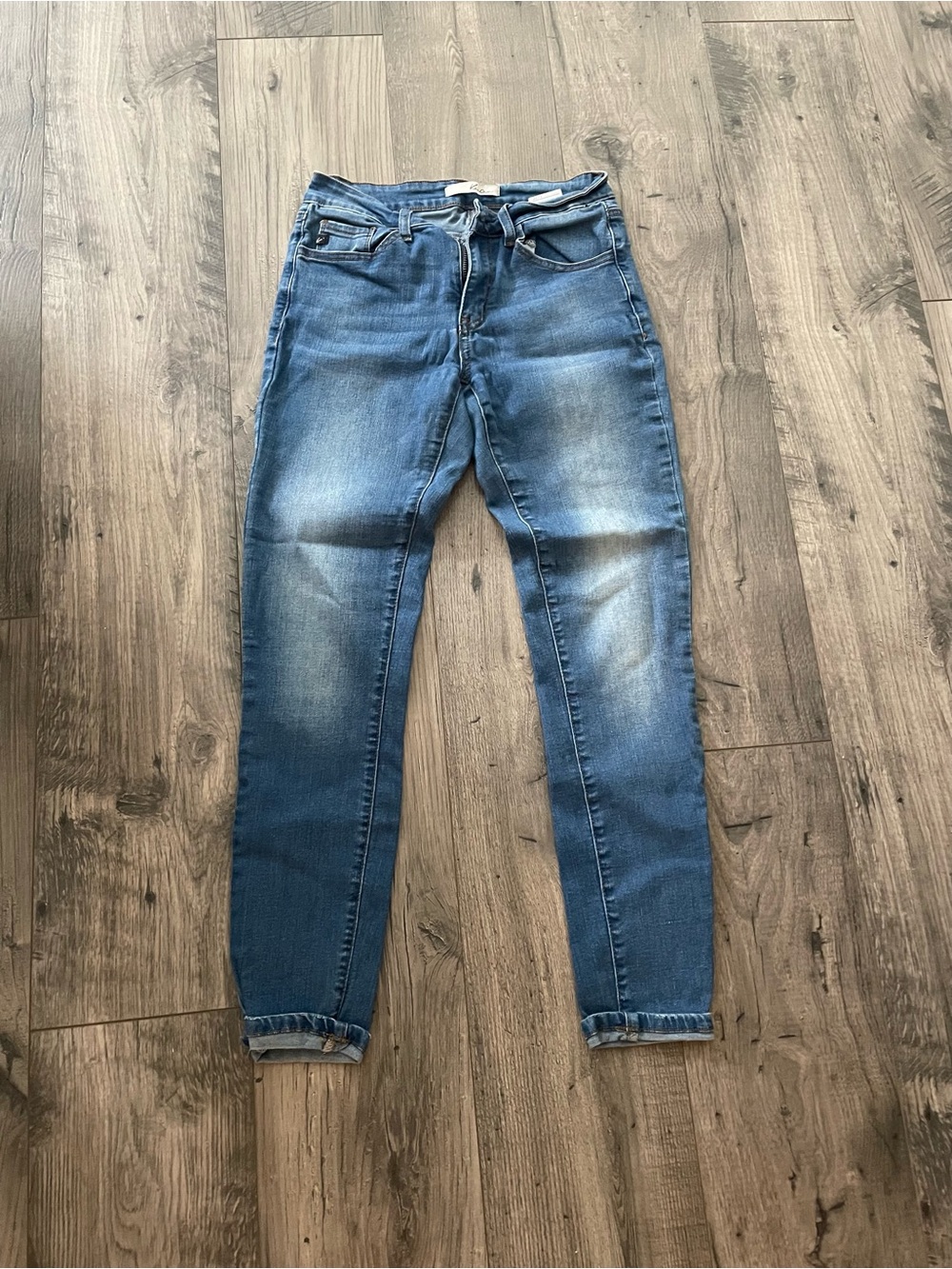 KanCan Women's Skinny Jeans in Faded Blue Wash